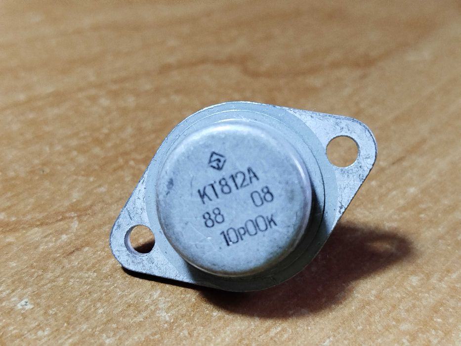 Транзистор кт819 детали ссср