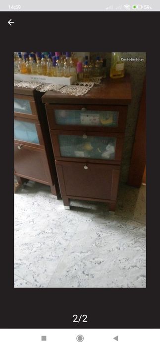 Mesas de noite em madeira