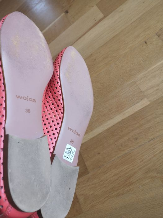 Baleriny damskie ażurowe, skórzane buty Wojas 38/jak nowe