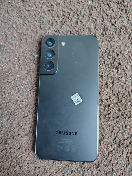 Samsung  s22 смартфон
