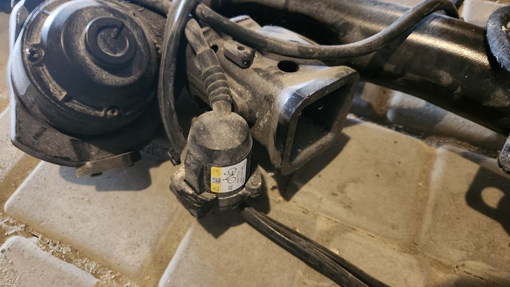 Фаркоп Volvo xc90 SPA Вольво хс90