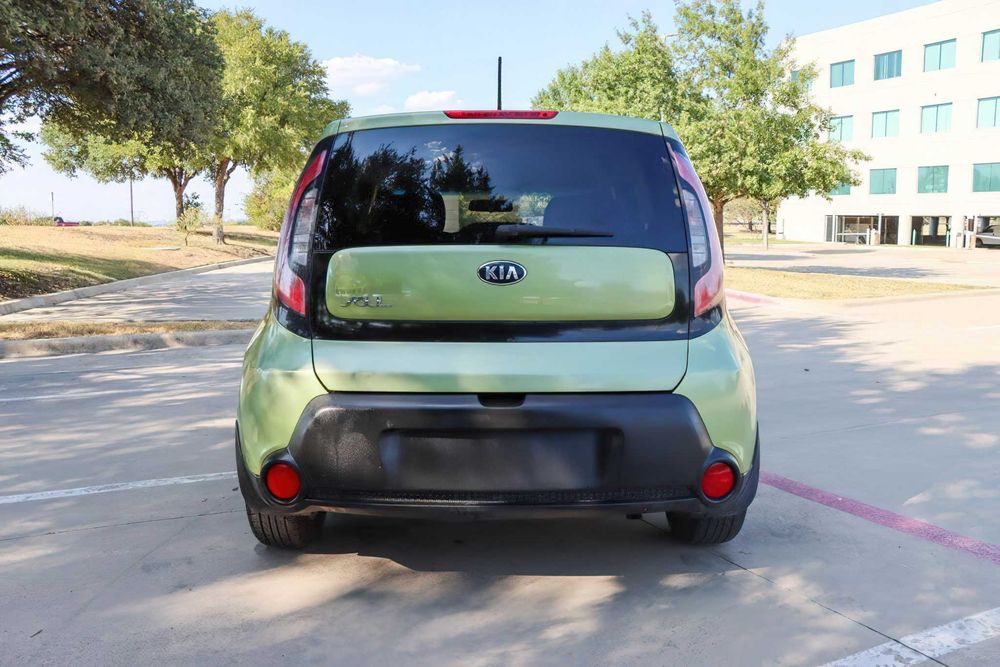 Kia Soul      2016