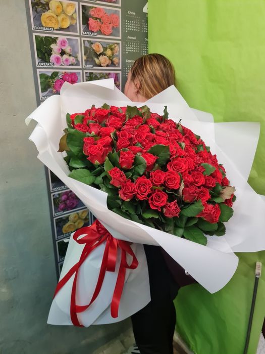 Букет квітів , букет 101 троянда, букет 45, 51 троянда , доставка Київ