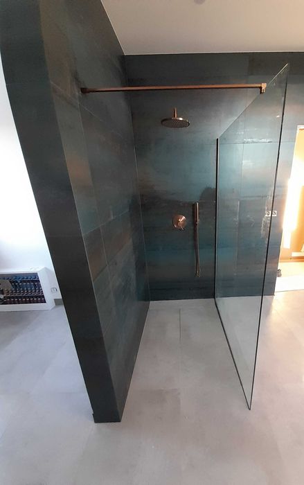 Wykończenia wnętrz Remonty Mieszkań Kuchnie Łazienki Układanie Płytek