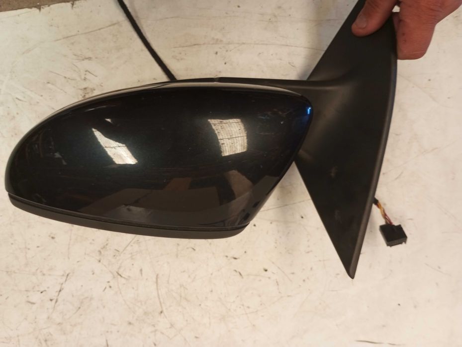 Retrovisor esquerdo e direito Original VW Scirocco (Ref: 1K8857501BB)