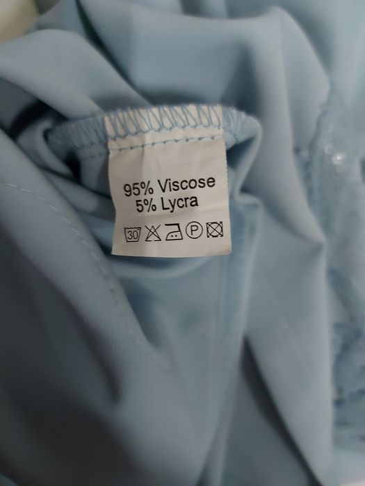 Сукня блакитна з пайєтками