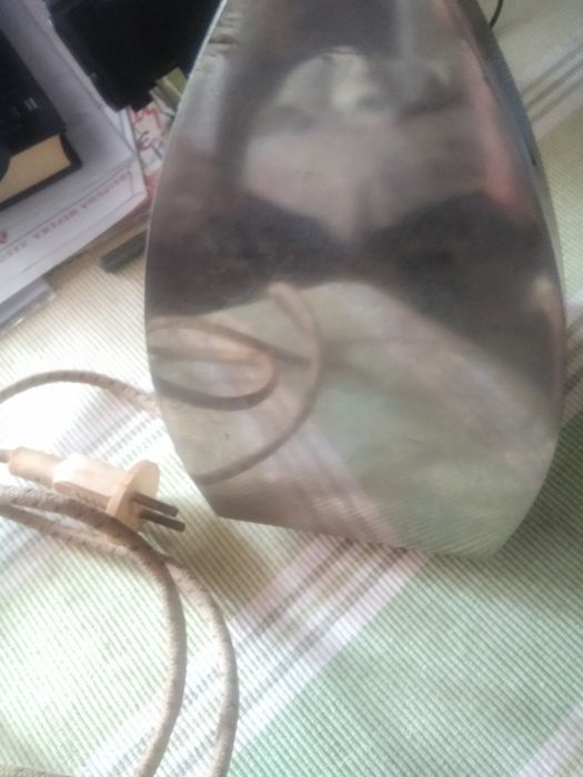 Праска масивна радянського виробництва.