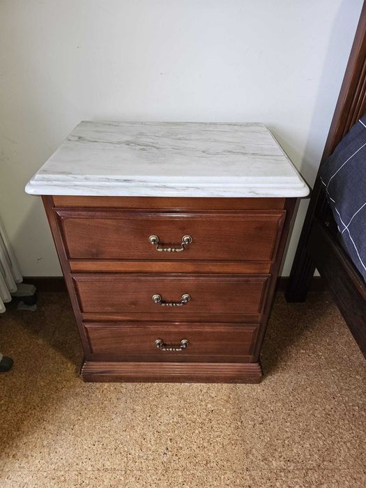 Conjunto de Mobiliário por Apenas 450€