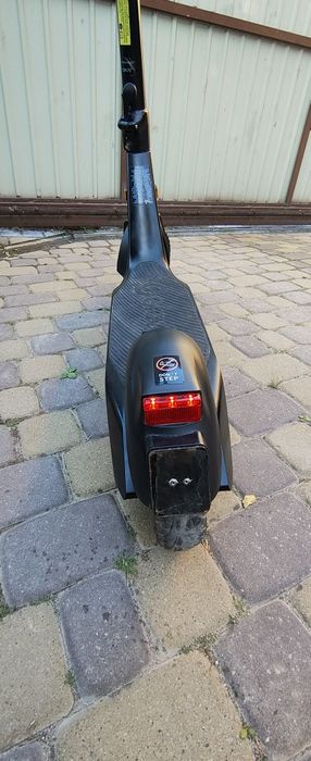 Електросамокат гровер