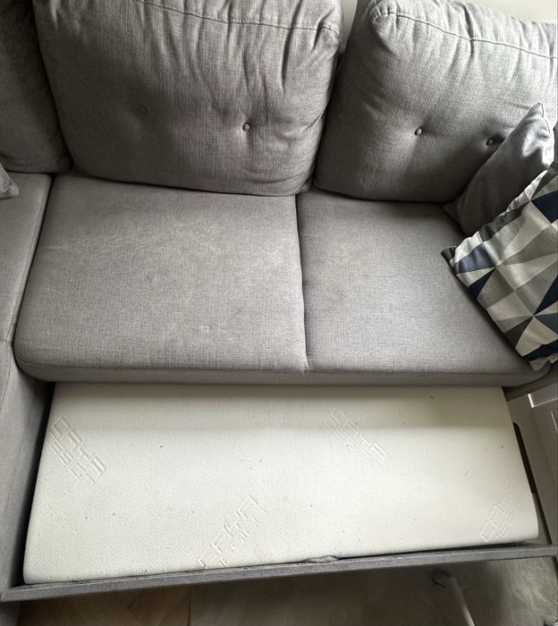 Narożnik z funkcją spania