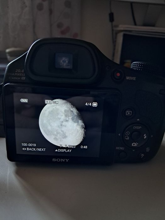 Máquina fotográfica Sony DSC-HX300vb