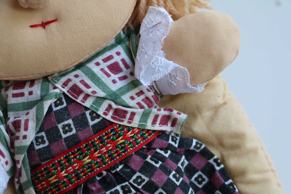 Рукавиця прихватка для гарячого украіночка в сукні