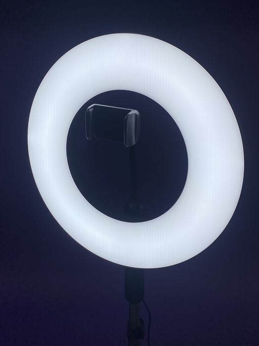 Кільцева лампа TaoTronics 14
