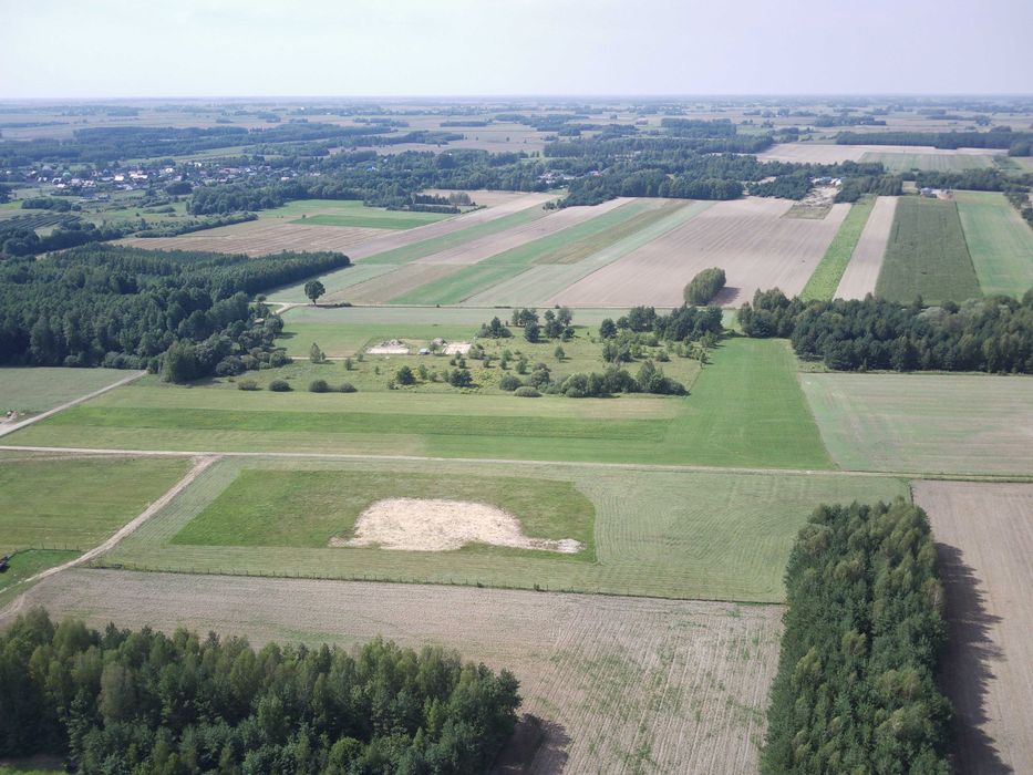 Działki z warunkami zabudowy w spokojnej okolicy