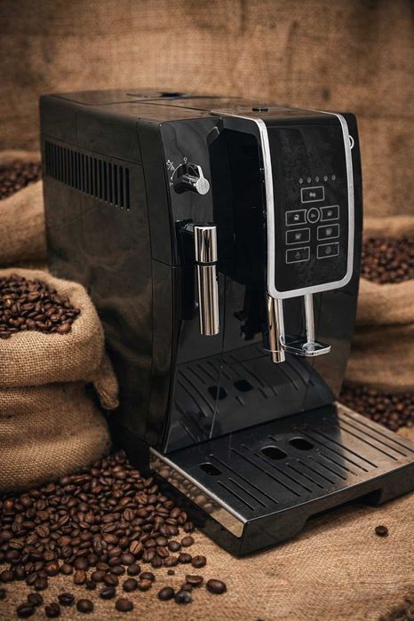 кавомашина Delonghi Dinamica кавомолка зернова кофемашина делонги