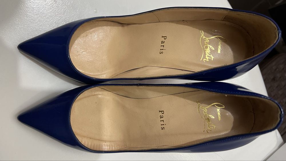 Sapato Originais Christian Louboutin – modelo Pigalle 100