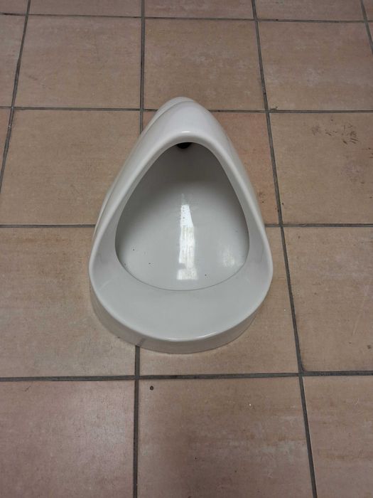 Pisuar ceramiczny Koło toaleta Katowice