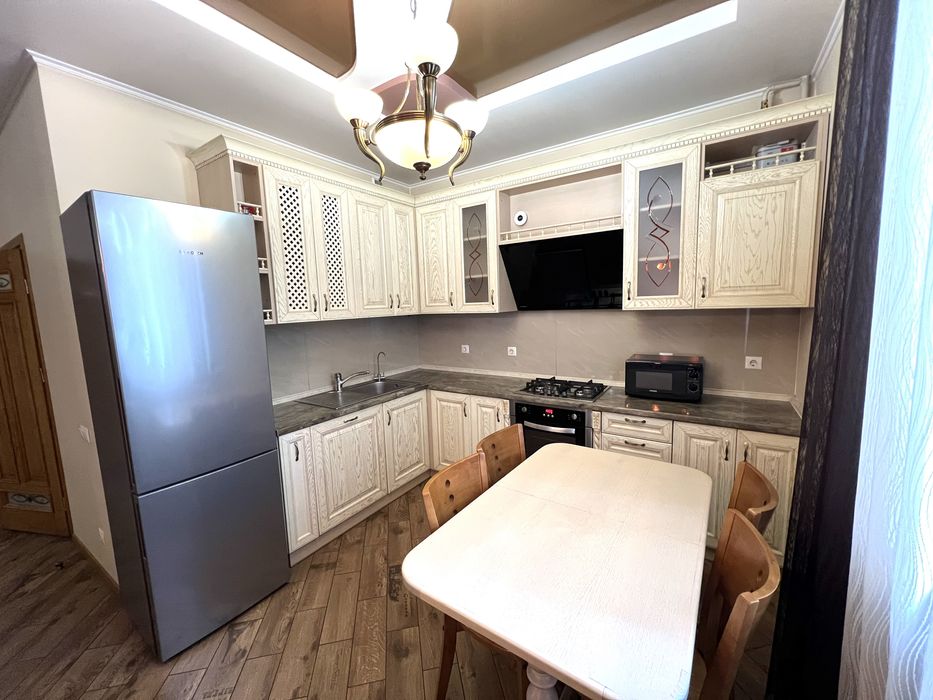 Подобова оренда . Район парку Шевченка . Vip апартаменти