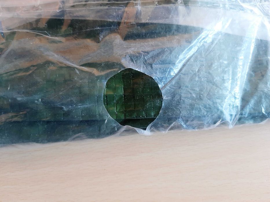 Mata Plandeka  płacha ochronna ogrodowa na płot  przeciwdeszczowa