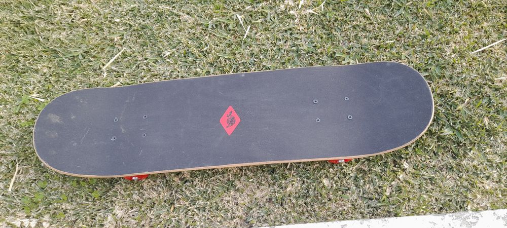 Skate semi novo - Aproveita já!