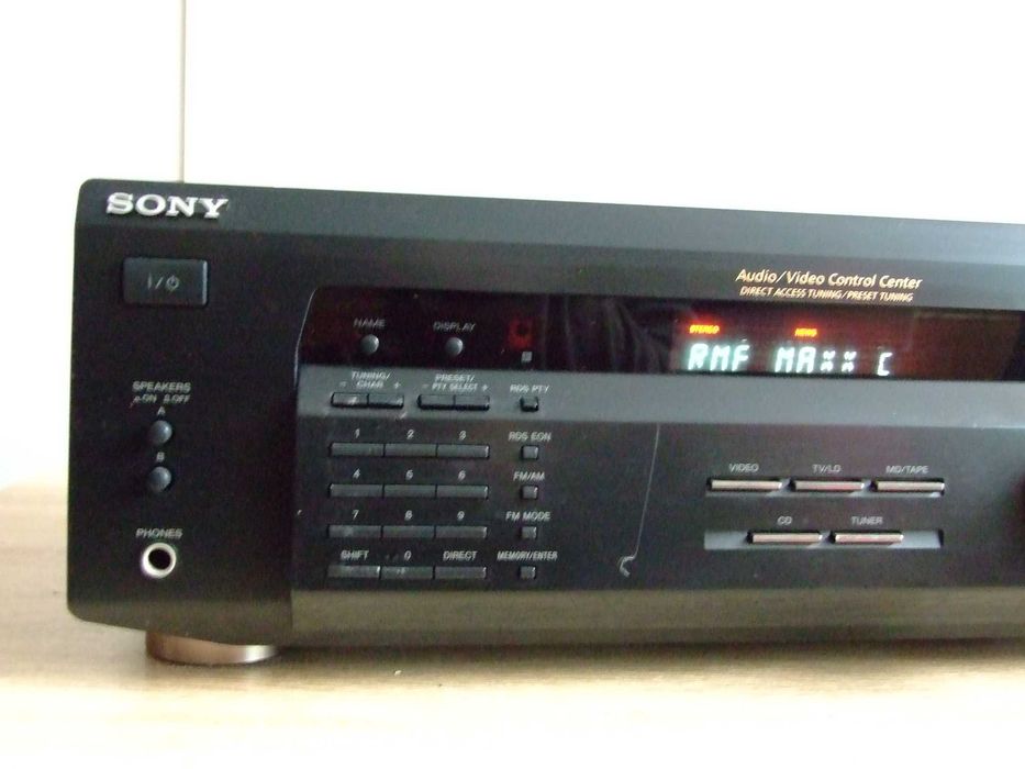 Sony STR-DE135     .