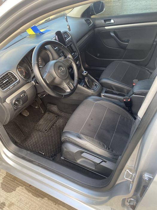Продам Volkswagen Golf, 2010 р.в., 1.6 TDI