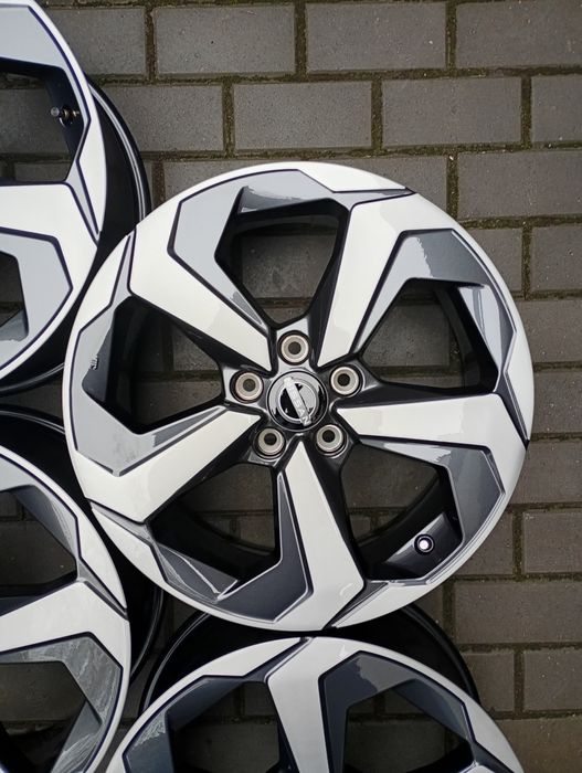 Alufelgi Nissan Qashqai III r18 5x114.3 czujniki powietrza