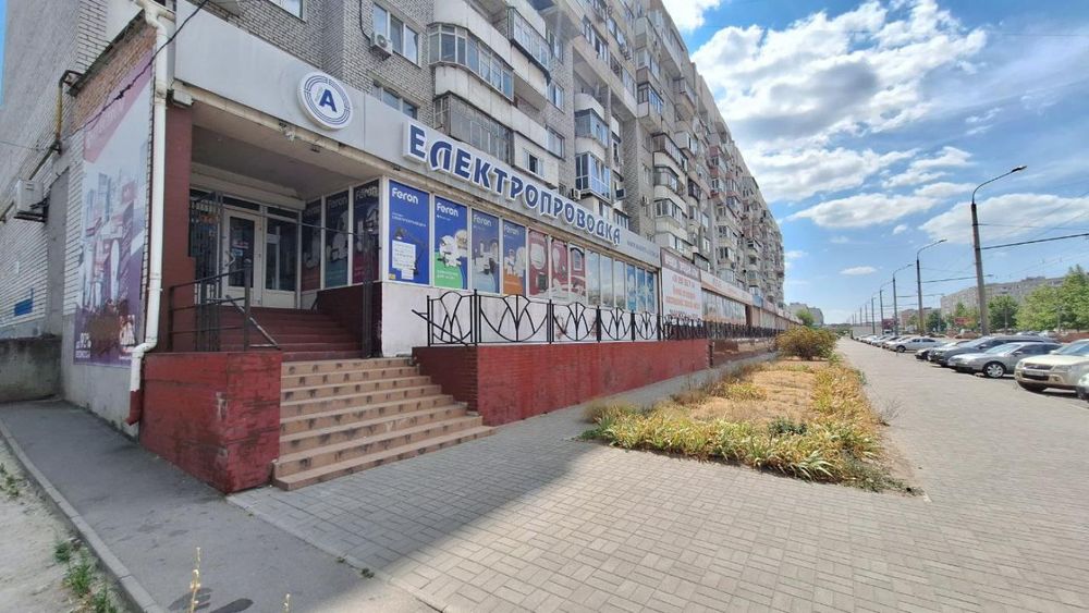 Епіцентр трафіку на «Пісках»: Оренда фасадного приміщення 255 м²