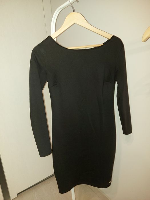 Elegancka czarna sukienka mohito s