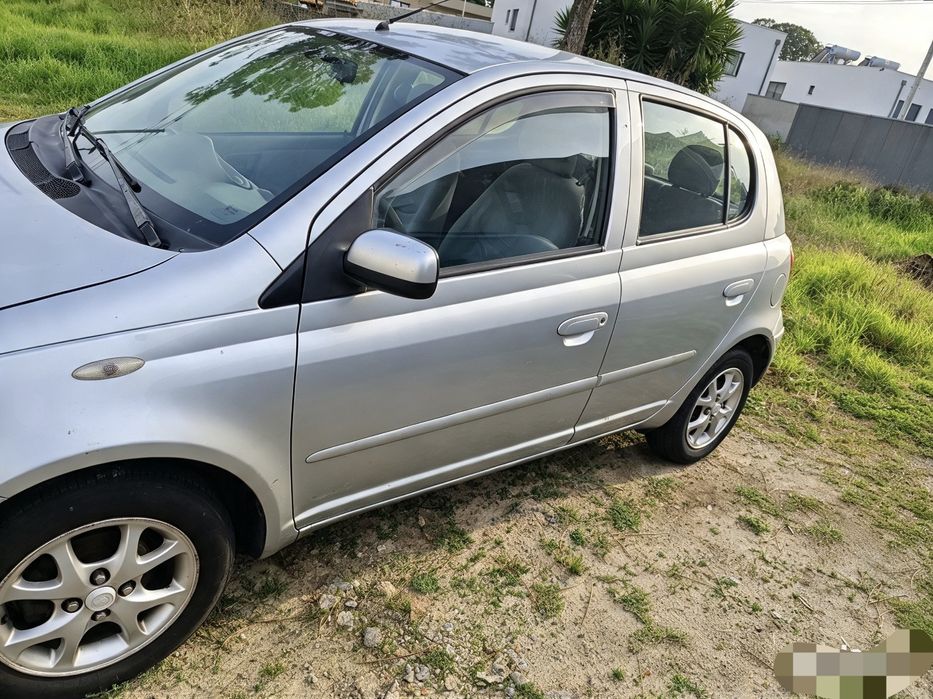 Vendo Toyota Yaris