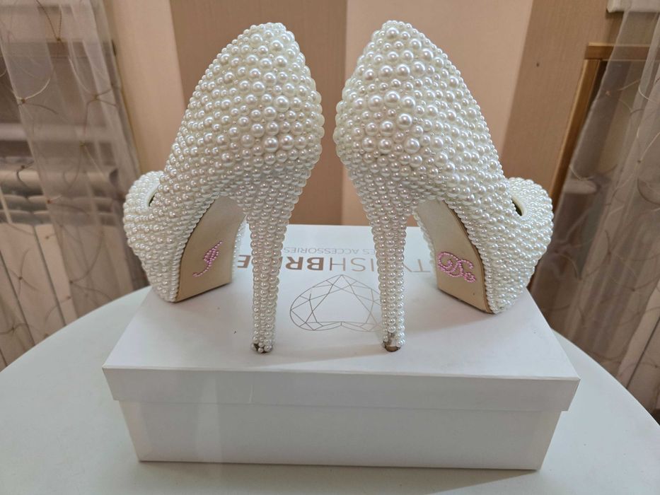 свадебные туфли-лобутены StylishBride