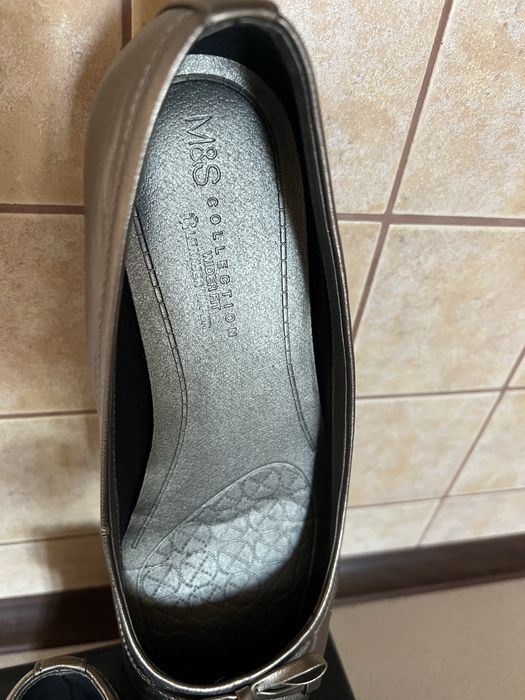 Балетки жіночі шкіряні в цікавому кольорі