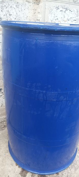 Діжка пластикова 200л