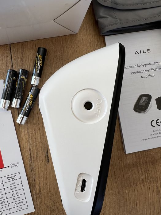 Nowy Cisnieniomierz elektryczny na ramie