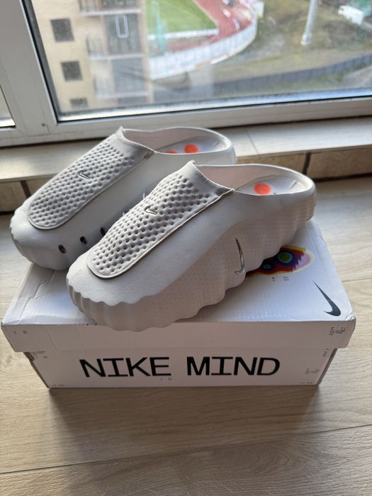 Тапочки Nike Mind 001