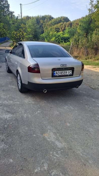 Продам ауді а6 с5 кватро,1998