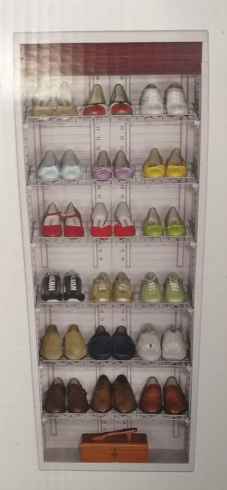 Vendo armário em plástico duro