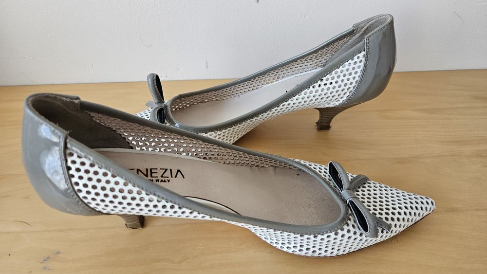 Damskie buty czółenka