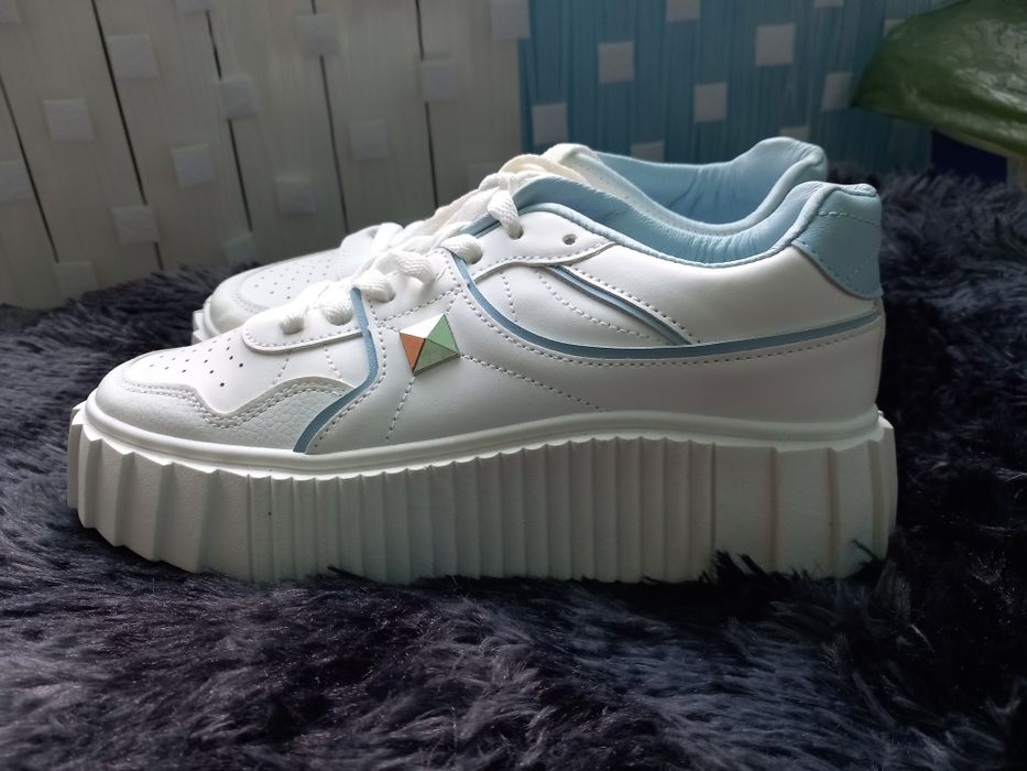 NOWE Buty Sneakersy