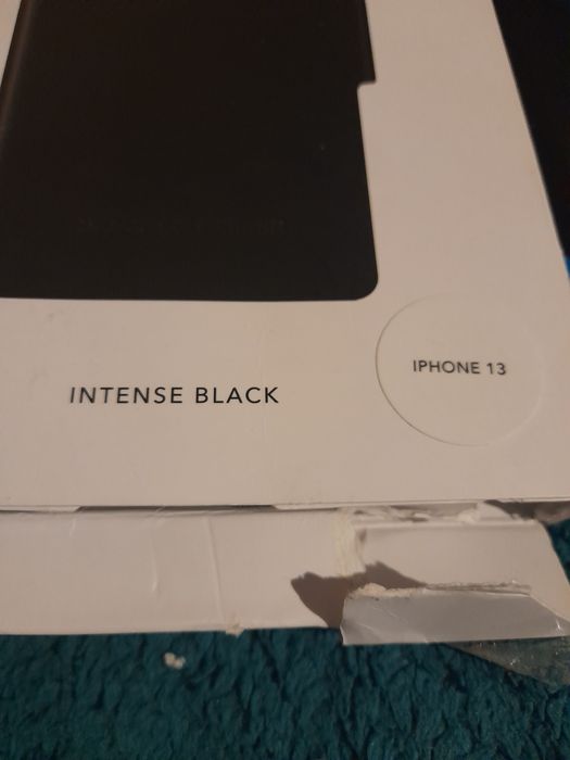 Etui z klapką ideal of sweden do iPhone 13