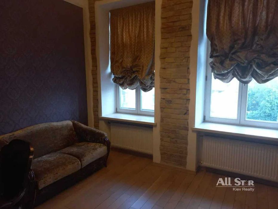 Оренда 5к квартири в Києві, Печерський р-н, Крутий спуск 5 Без комісії