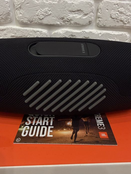 Колонка JBL Xtreme 3 Black, JBL Flip 6 Grey.