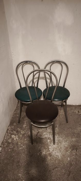 Krzesła tapicerowane   do biura salonu kuchni 3 sztuki
