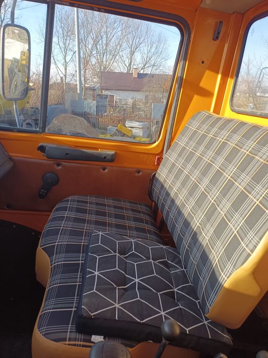 Mercedes UNIMOG 1000