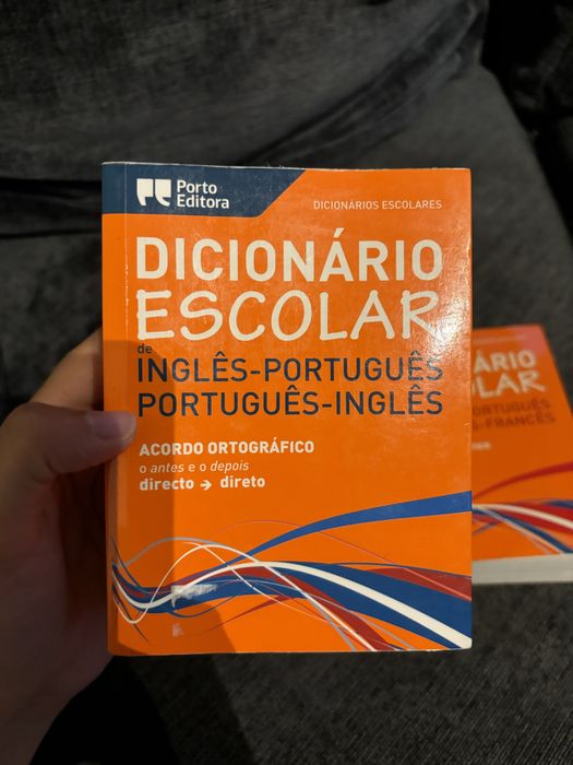 2 Dicionários Escolares Português-Francês e Português-Inglês