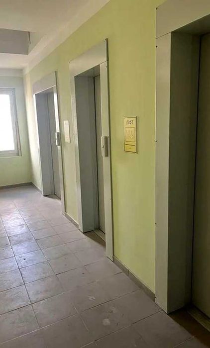 Продаж 1 кімнатной квартири , вул. Милославська 18. Троєщина