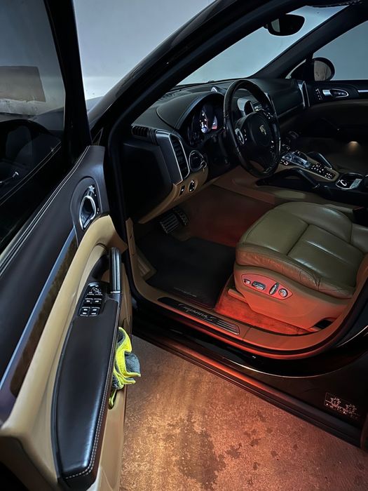 Porsche cayenne 2012 4.8 ideal
