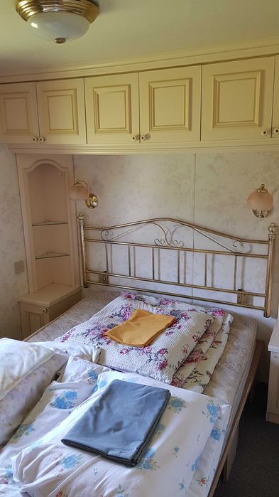 Agoewcia - domek nad jeziorem z dużym tarasem , balia