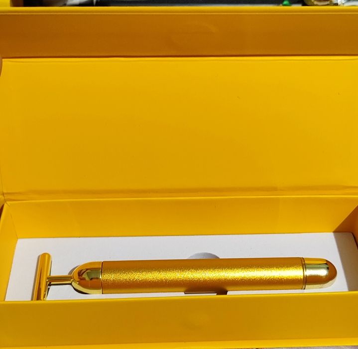 Вібромасажер для обличчя та шиї.