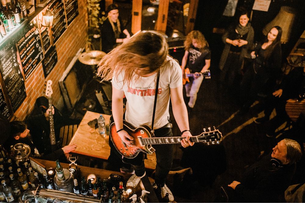 Profesjonalne lekcje gry na gitarze / Wrocław Krzyki / Aquapark